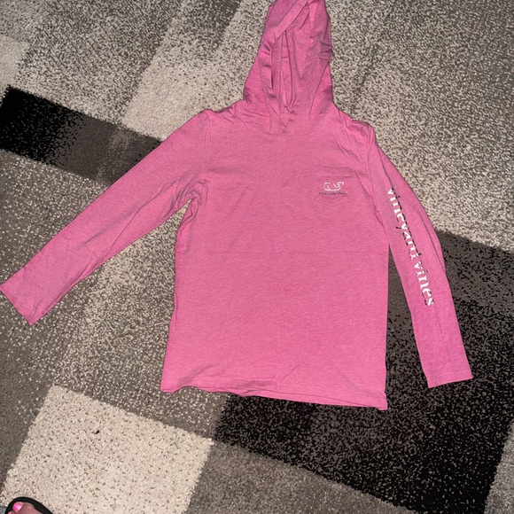 Pink Vineyard Vines XL hoodie tshirt - Picture 2 of 2
